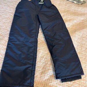 NWT Kids size 7 snowpants